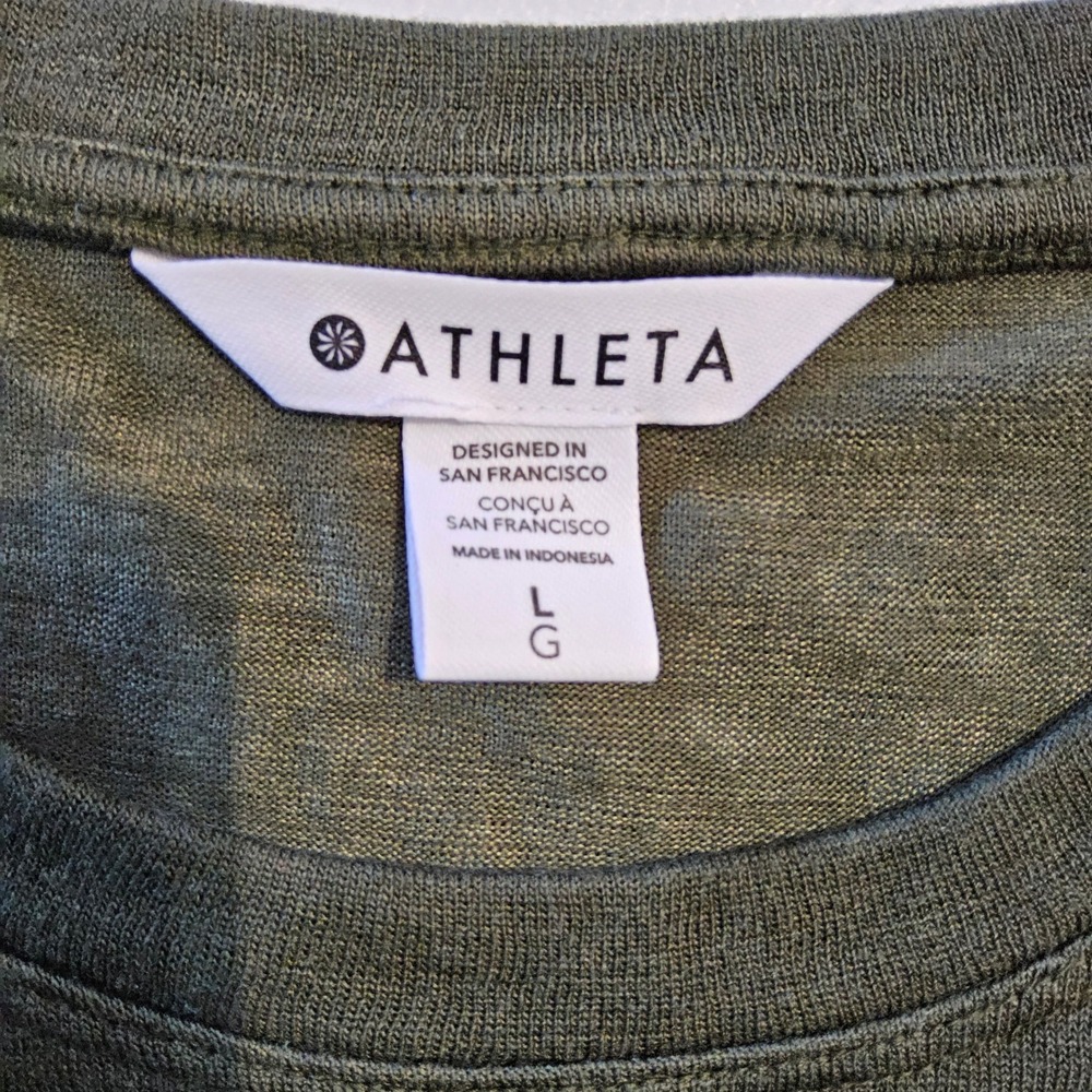 Athleta Olive Green Sleeveless Tank Top Women Large Athleisure Basic‎ Minimalist - Picture 6 of 6
